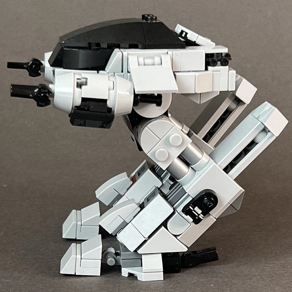 MOC Polizi di Guerra Meccanica - Model Kit Robocop recensione e prezzo