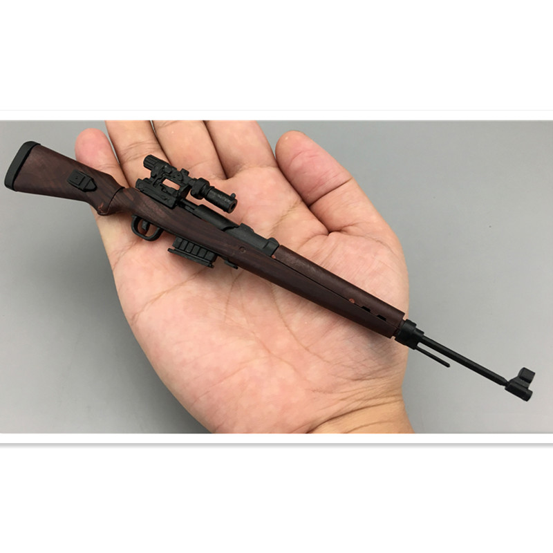 Kit di montaggio per fucile G4 - Model Kit Weapons recensione e prezzo
