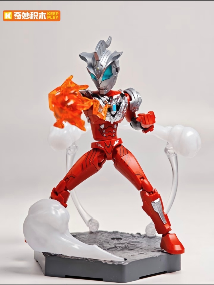 Keeppley Ultraman Zero Version - Model Kit Zero Megaman recensione e prezzo