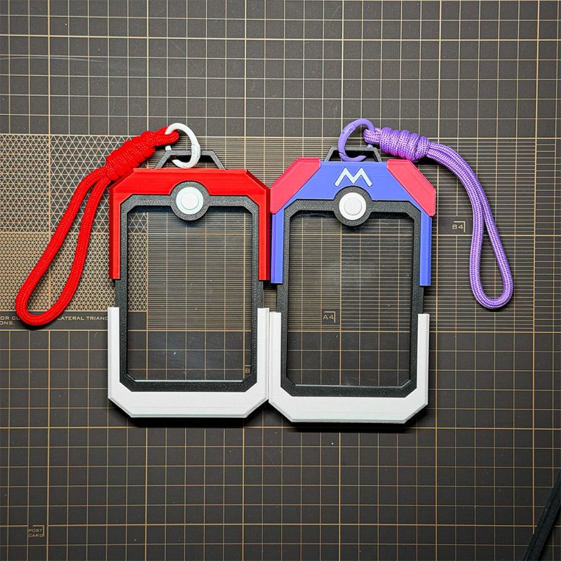 Porta Carte Verticale Poke Bal - Model Kit Pokemon recensione e prezzo