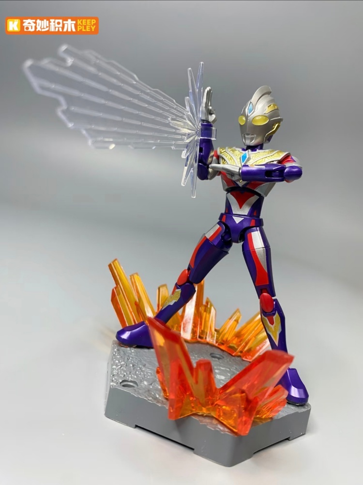 Nuovo Keeppley Ultraman Zero E - Model Kit Zero Megaman recensione e prezzo