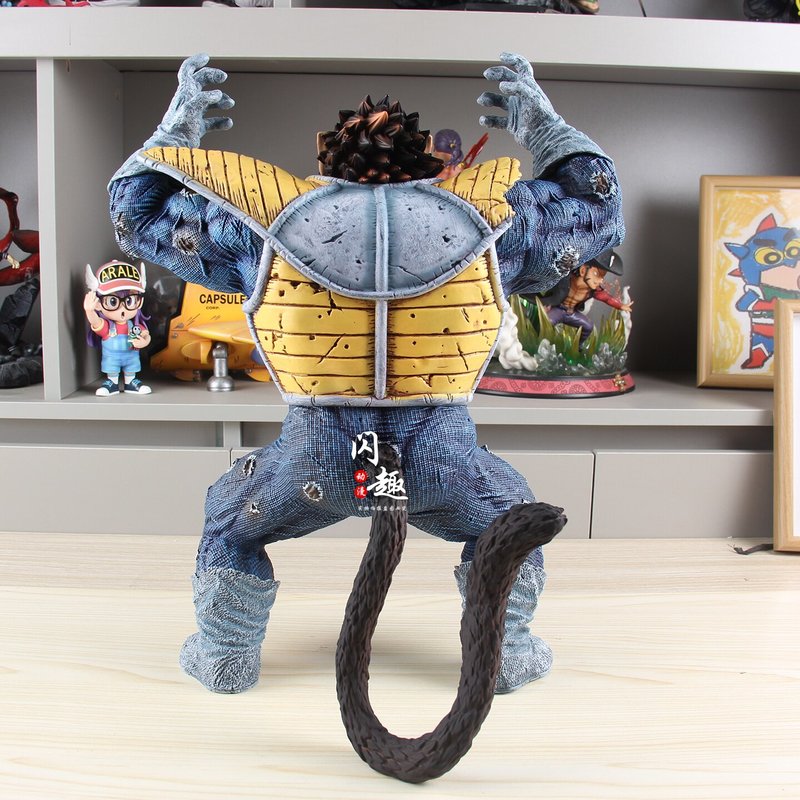 Statua in PVC di Vegeta Oozaru - Model Kit Dragon recensione e prezzo