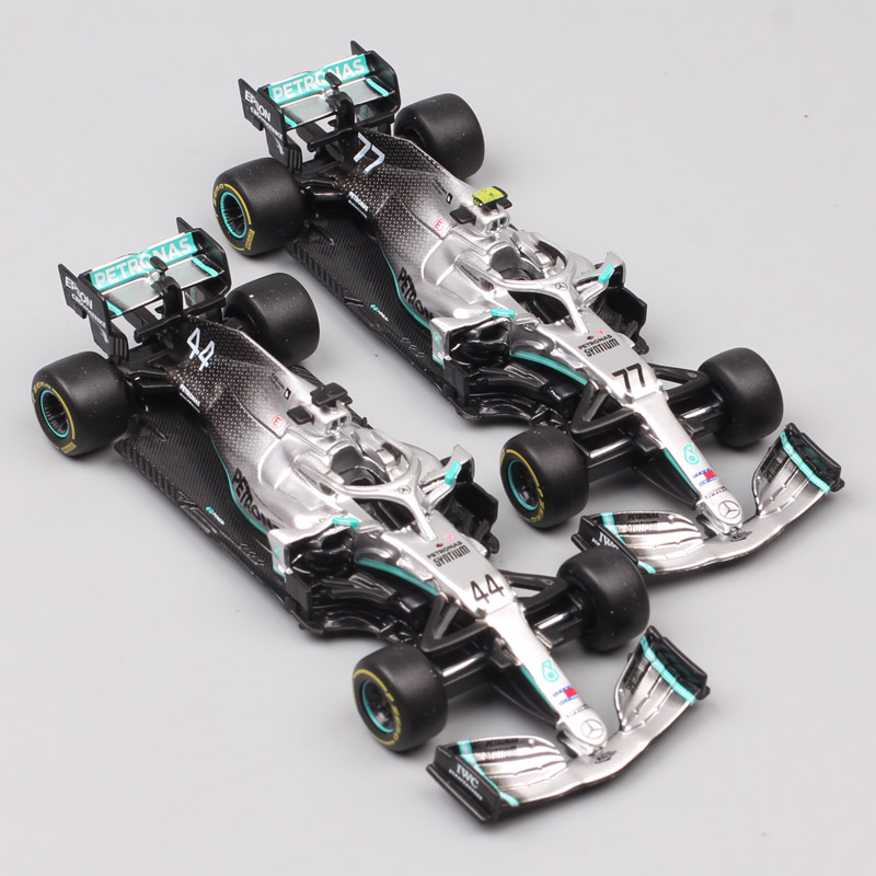 BBurago Scala 1/43 AMG W07 W13 - Model Kit Formula 1 recensione e prezzo